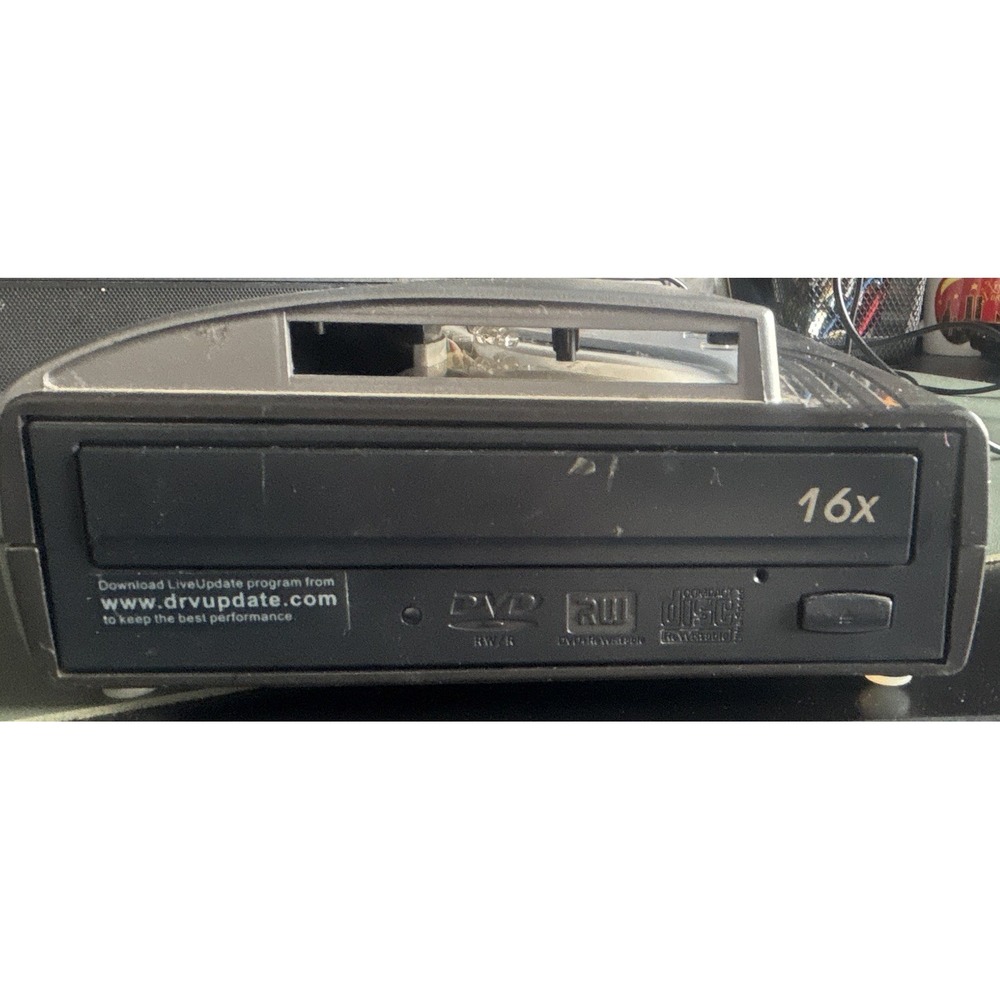 I/O Magic Digital Storage System IOM-601 60GB USB 2.0 External HDD DVD-RW